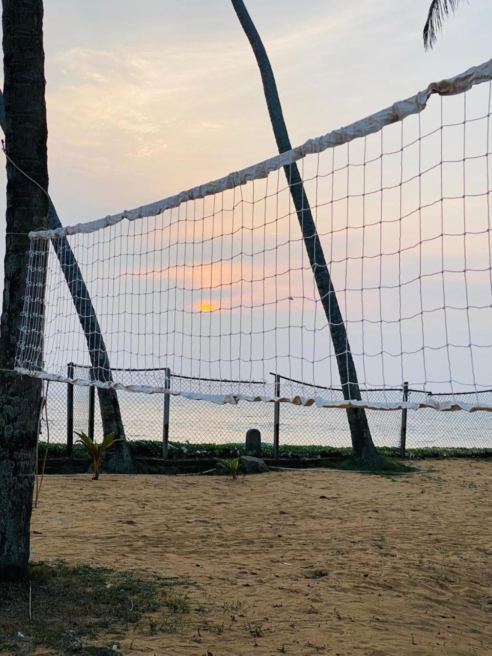 Sea View Resort Galle Bagian luar foto